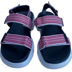 Villa Rouge Padded Crossband Platform Sandals Size 7 Open Toe Hook & Loop Flats